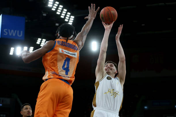 生新阶段 生新阶段