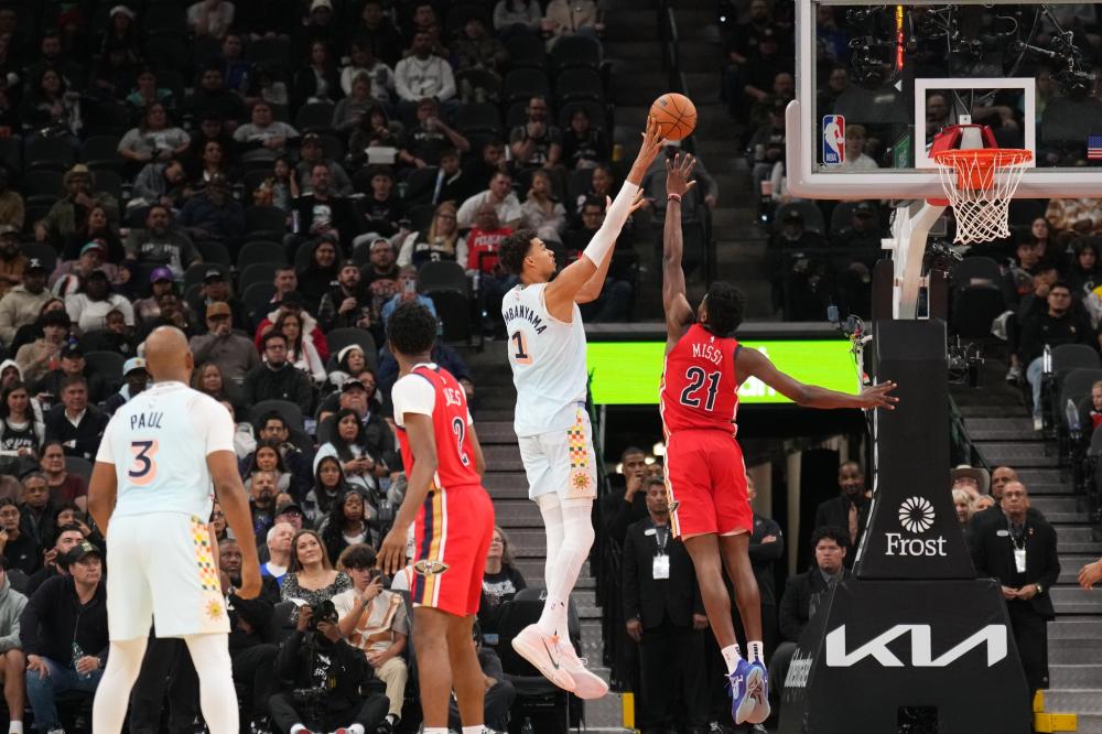 蒂尼不仅是 蒂尼不仅是