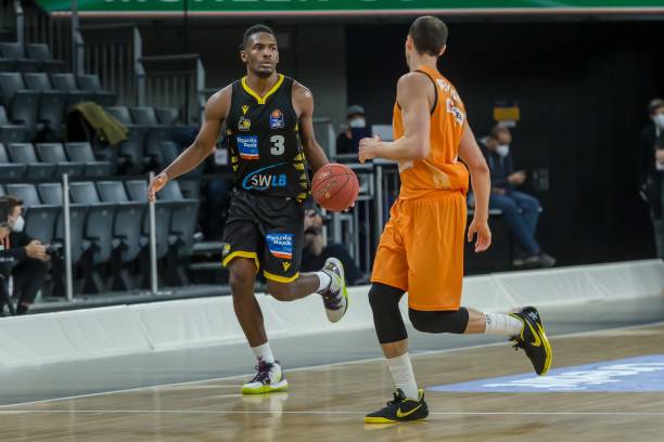 告诉我们 告诉我们