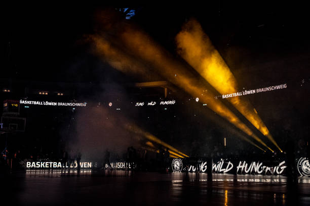 一的优异表 一的优异表