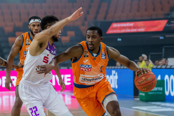 他们不仅拥 他们不仅拥